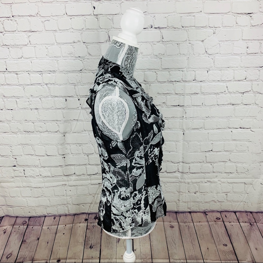Express Design Studio Black and White blouse SZ S - Picture 3 of 5